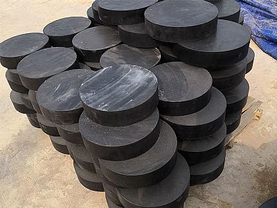 荔浦市板式橡胶支座由若干层橡胶片与薄钢板经加压硫化